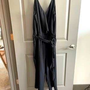 Black LOFT belted wide-legged jumper